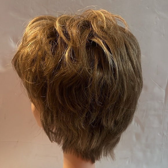 Paula Young Blonde Curly Layered Wig Full Cap - Picture 3 of 7